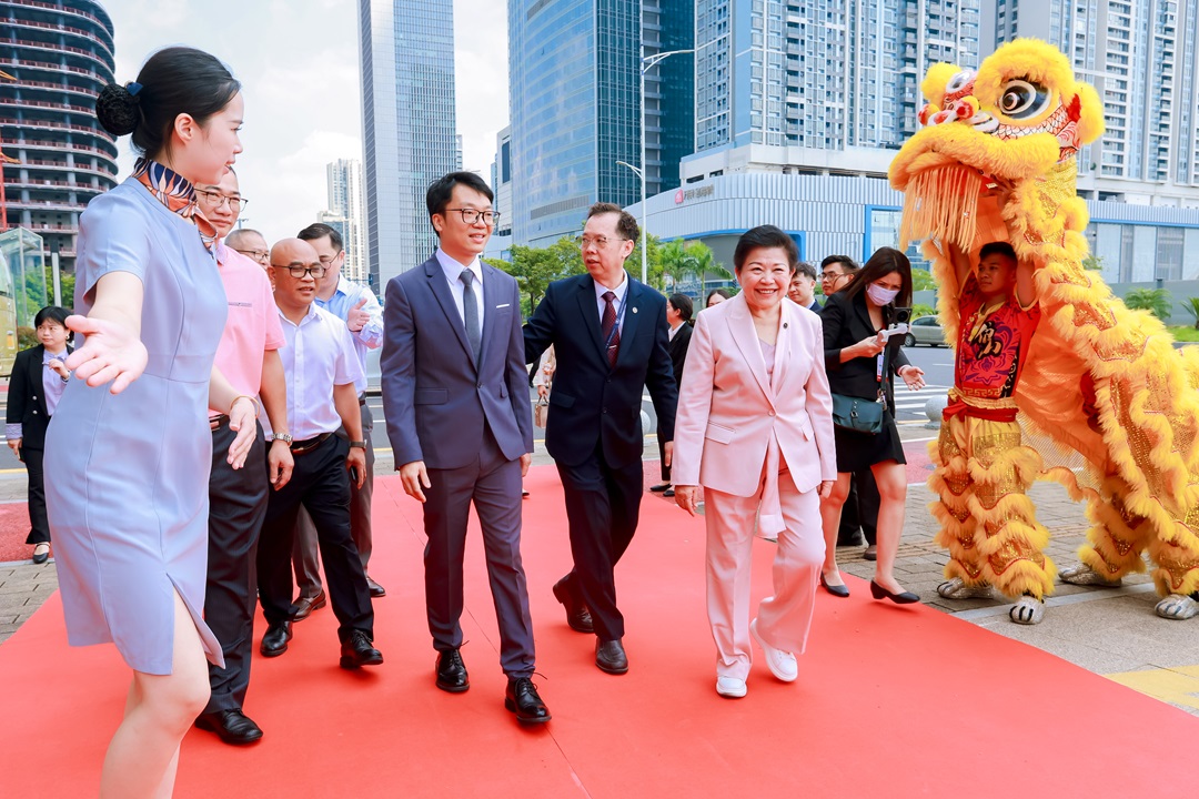 绿智地球生活馆揭幕仪式